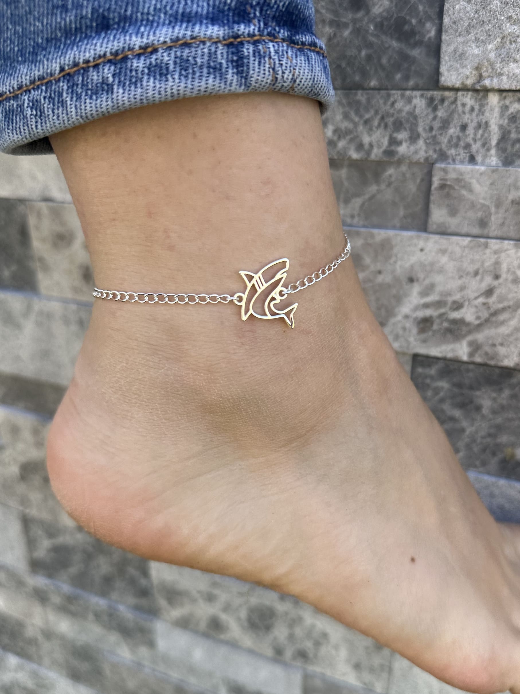 Bracelet de cheville requin