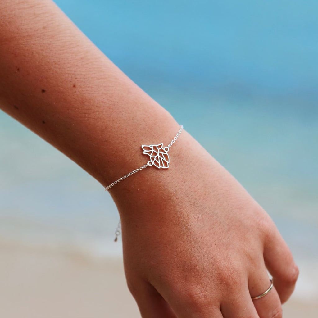 Video bracelet loup 1 or chaine #Modèle_Modèle 1