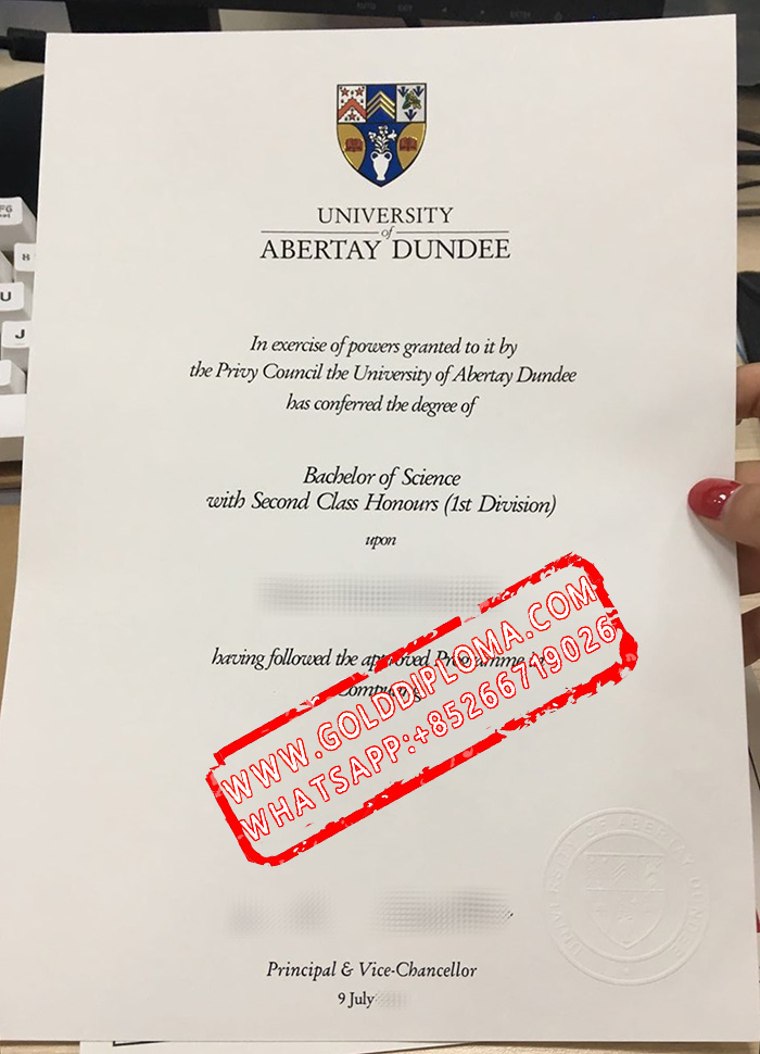 University of Abertay Dundee fake degree